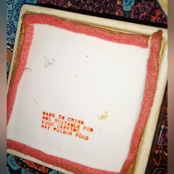 Vintage Trinket Box - Picture 3 of 6